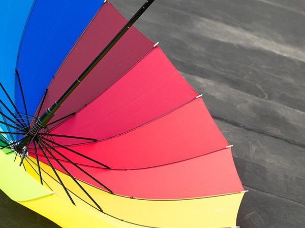 折疊傘與直桿傘都擁有什么不同的特點?