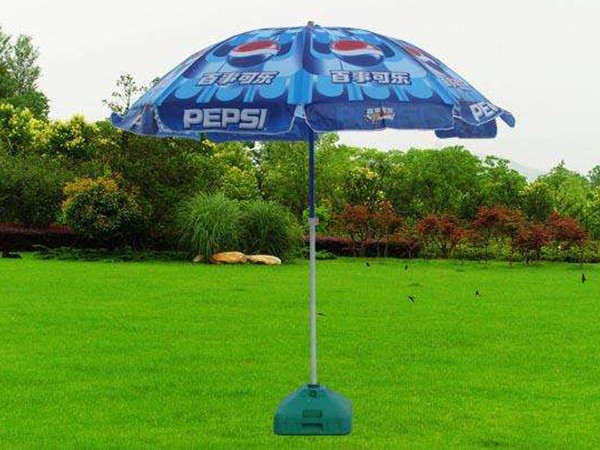 Advantages of advertising umbrella customization